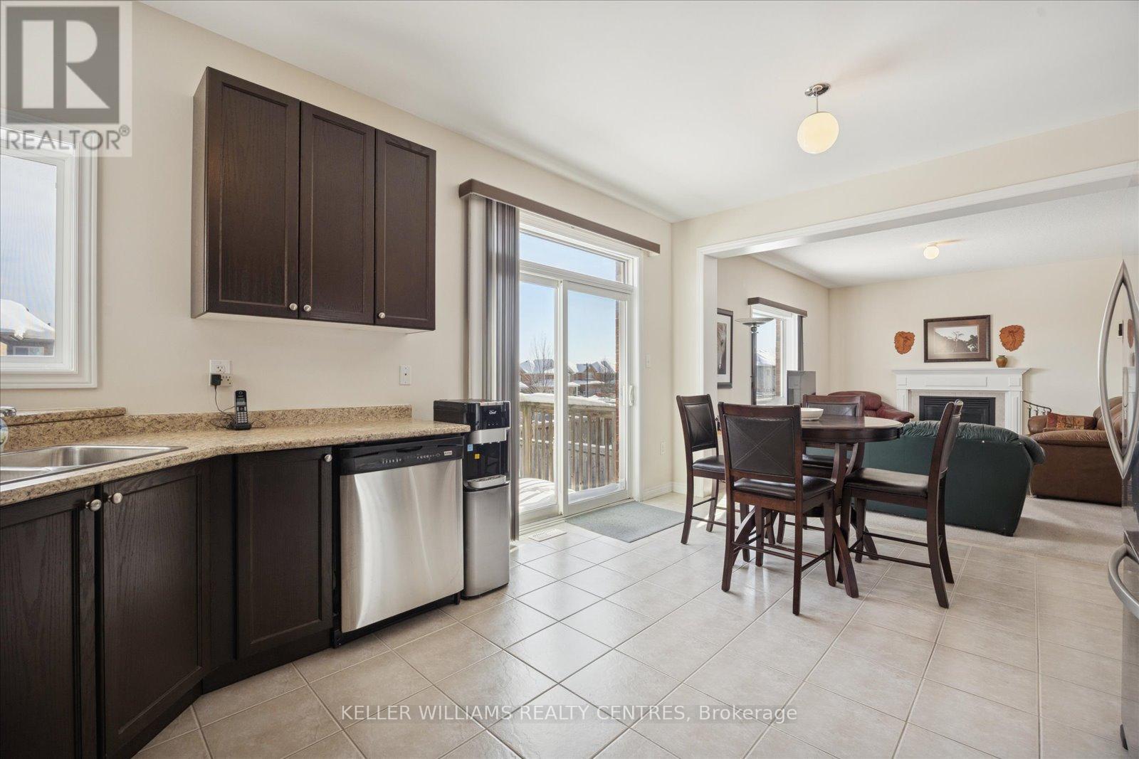 3 Bache Avenue, Georgina, Ontario  L4P 0C5 - Photo 15 - N12753156