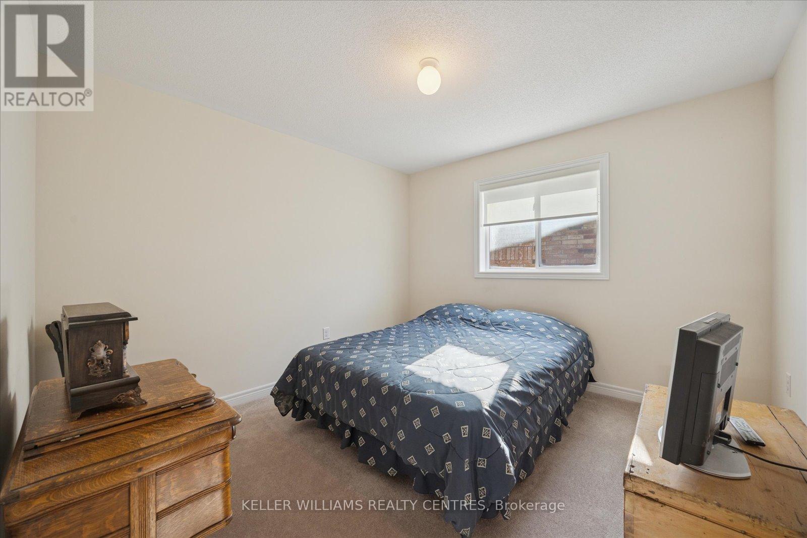 3 Bache Avenue, Georgina, Ontario  L4P 0C5 - Photo 27 - N12753156