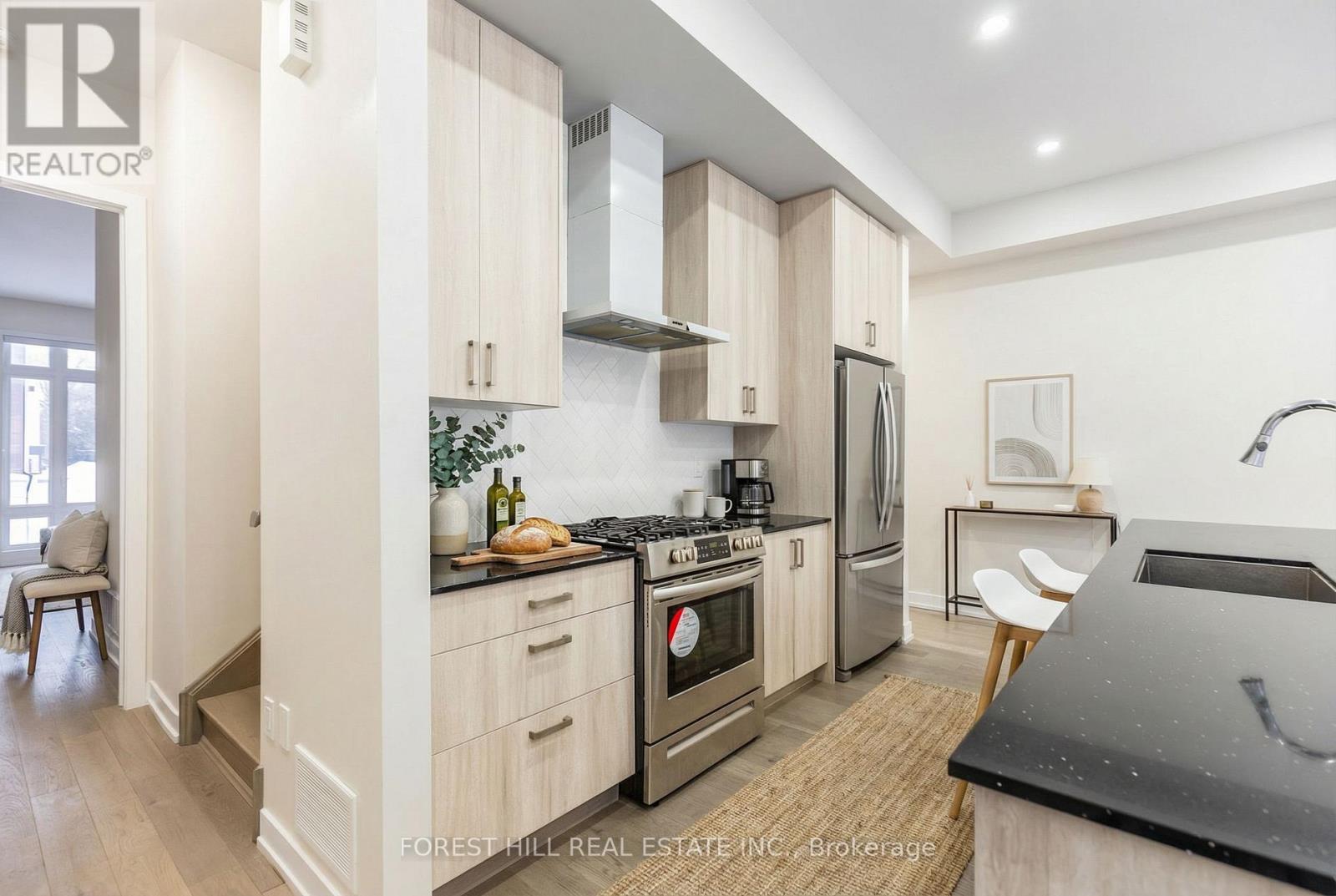 15 Ingersoll Lane, Richmond Hill, Ontario  L4E 1G9 - Photo 10 - N12753190