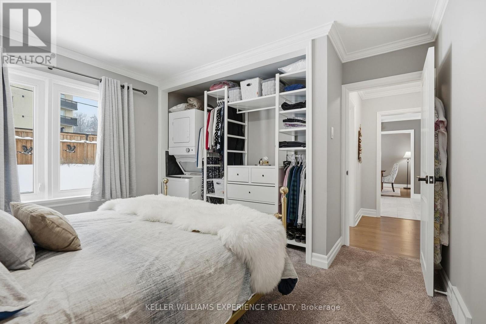 68 Kempenfelt Drive, Barrie, Ontario  L4M 1C1 - Photo 24 - S12753032