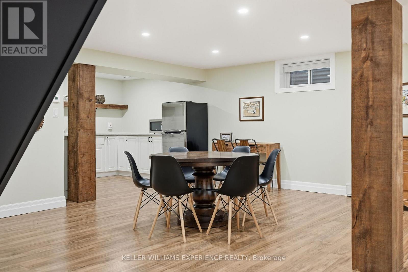 68 Kempenfelt Drive, Barrie, Ontario  L4M 1C1 - Photo 37 - S12753032