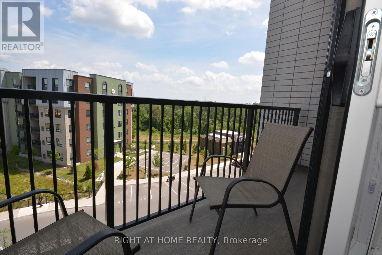 411 - 8 Culinary Lane, Barrie, Ontario  L9J 0T2 - Photo 30 - S12753098