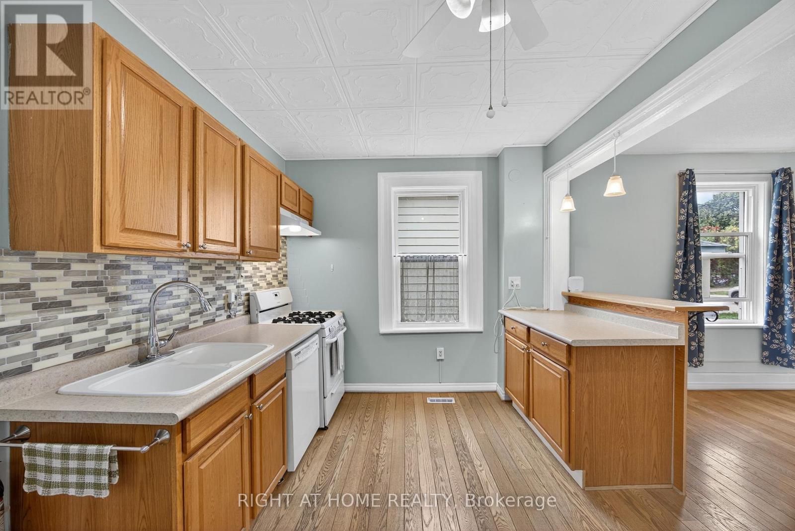 314 Queen Street, Midland, Ontario  L4R 3H4 - Photo 7 - S12753166