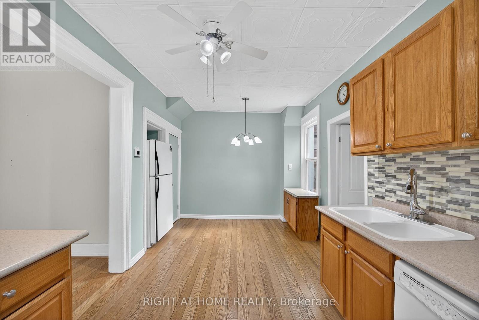 314 Queen Street, Midland, Ontario  L4R 3H4 - Photo 8 - S12753166