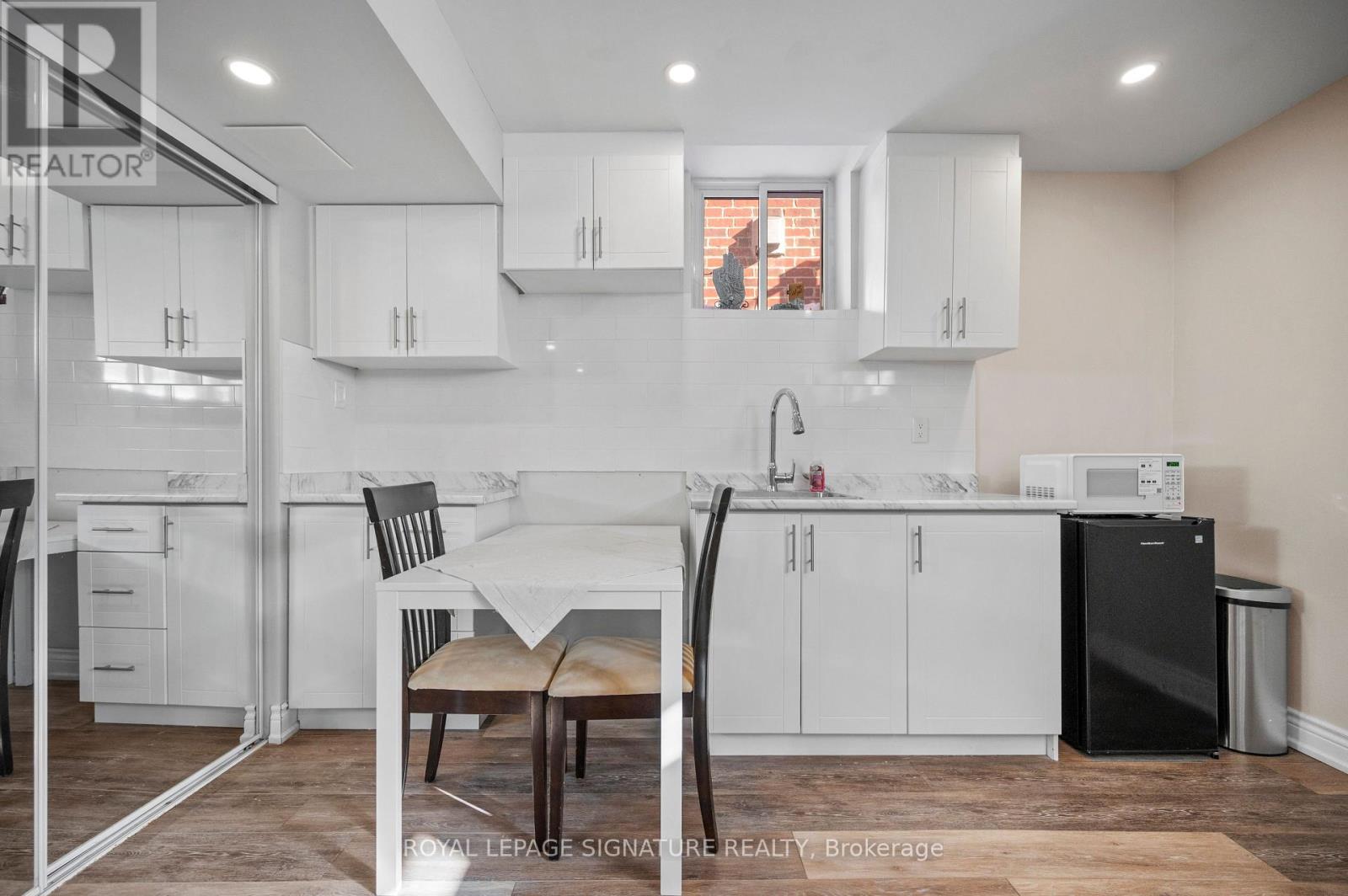 Bsmt - 5532 Ethan Drive, Mississauga, Ontario  L5M 0N2 - Photo 11 - W12590062