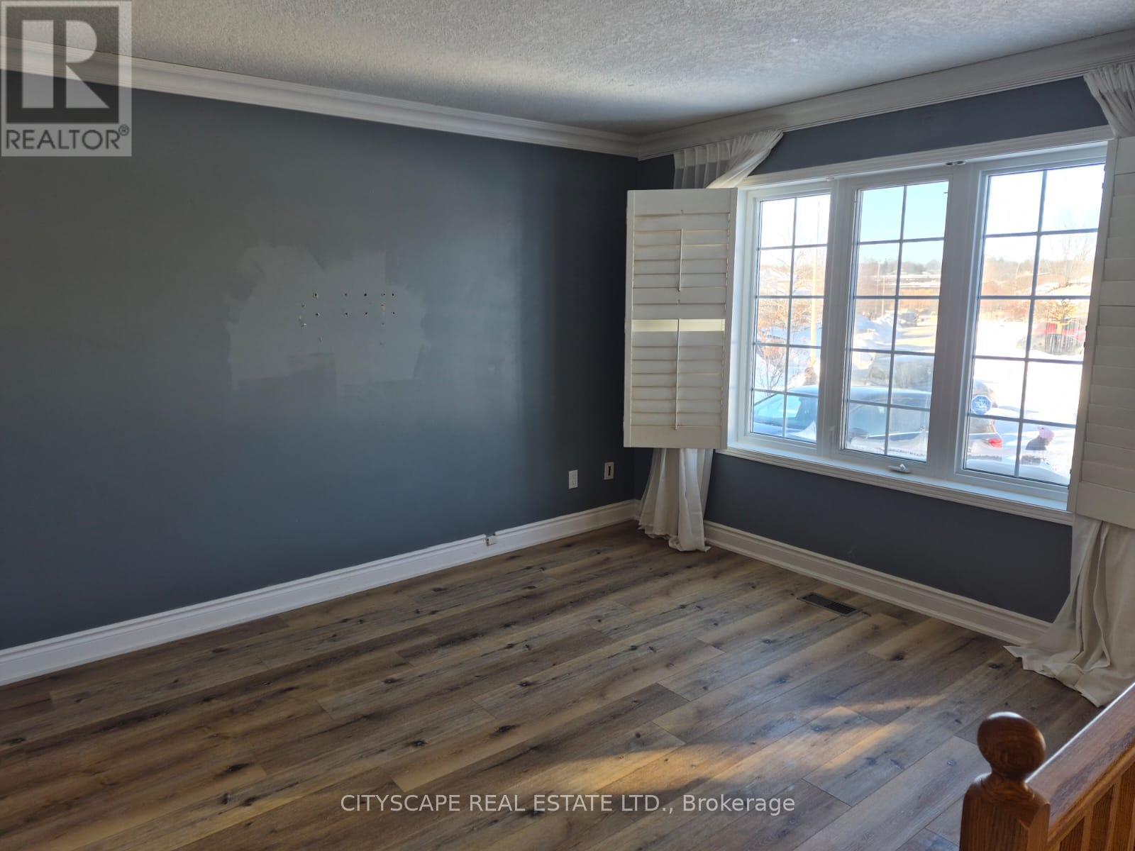 60 Castlewood Place, Cambridge, Ontario  N1R 8K6 - Photo 9 - X12752726