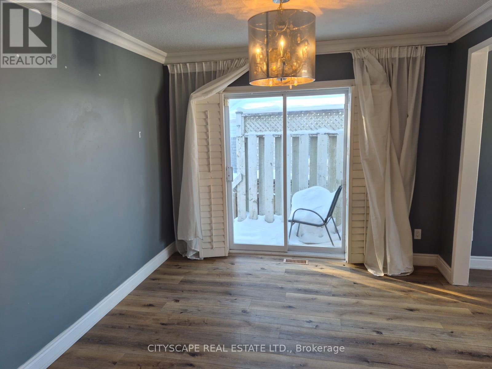 60 Castlewood Place, Cambridge, Ontario  N1R 8K6 - Photo 8 - X12752726