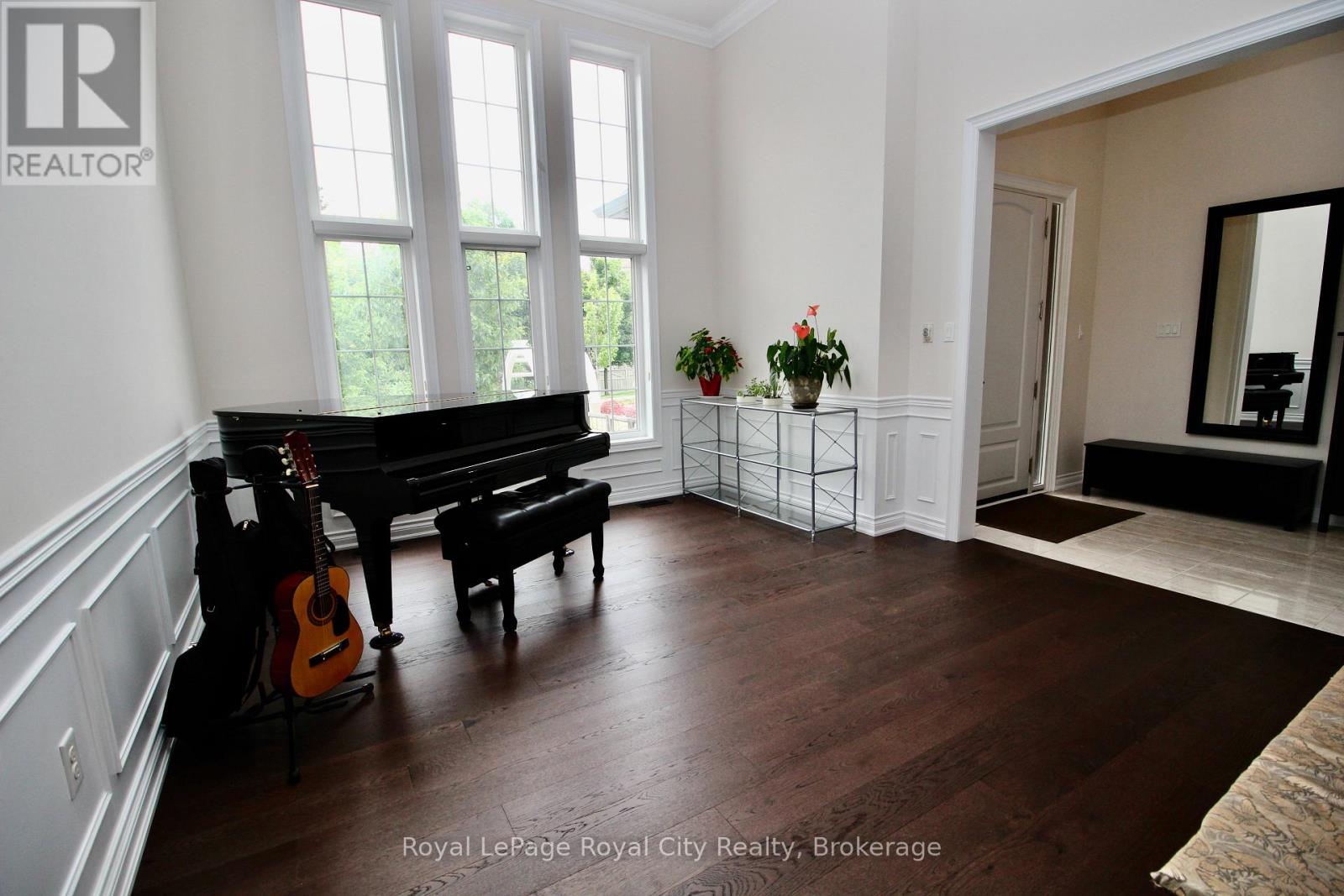 39 Dalmeny Drive, Brampton, Ontario  L6X 2Y4 - Photo 12 - W12753210