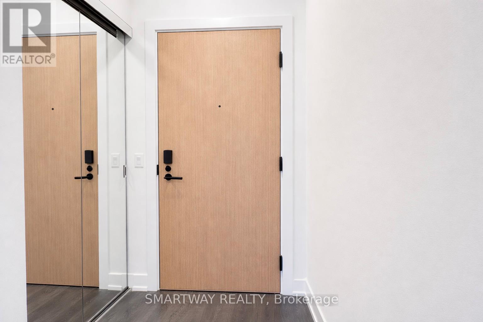 1103 - 60 Central Park Roadway, Toronto, Ontario  M9A 0E6 - Photo 9 - W12752858