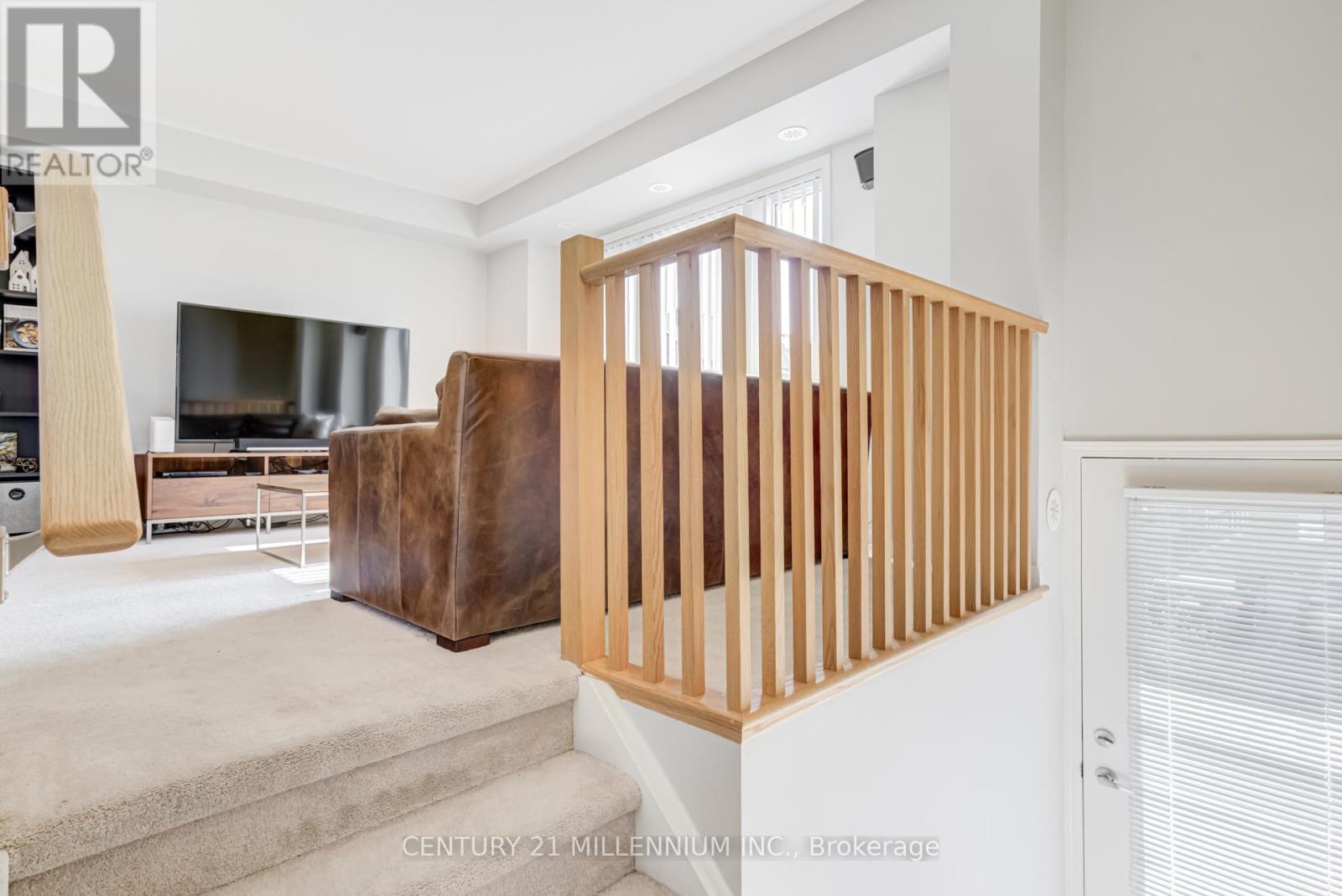 244 - 250 Sunny Meadow Boulevard, Brampton, Ontario  L6R 3Y7 - Photo 7 - W12752870