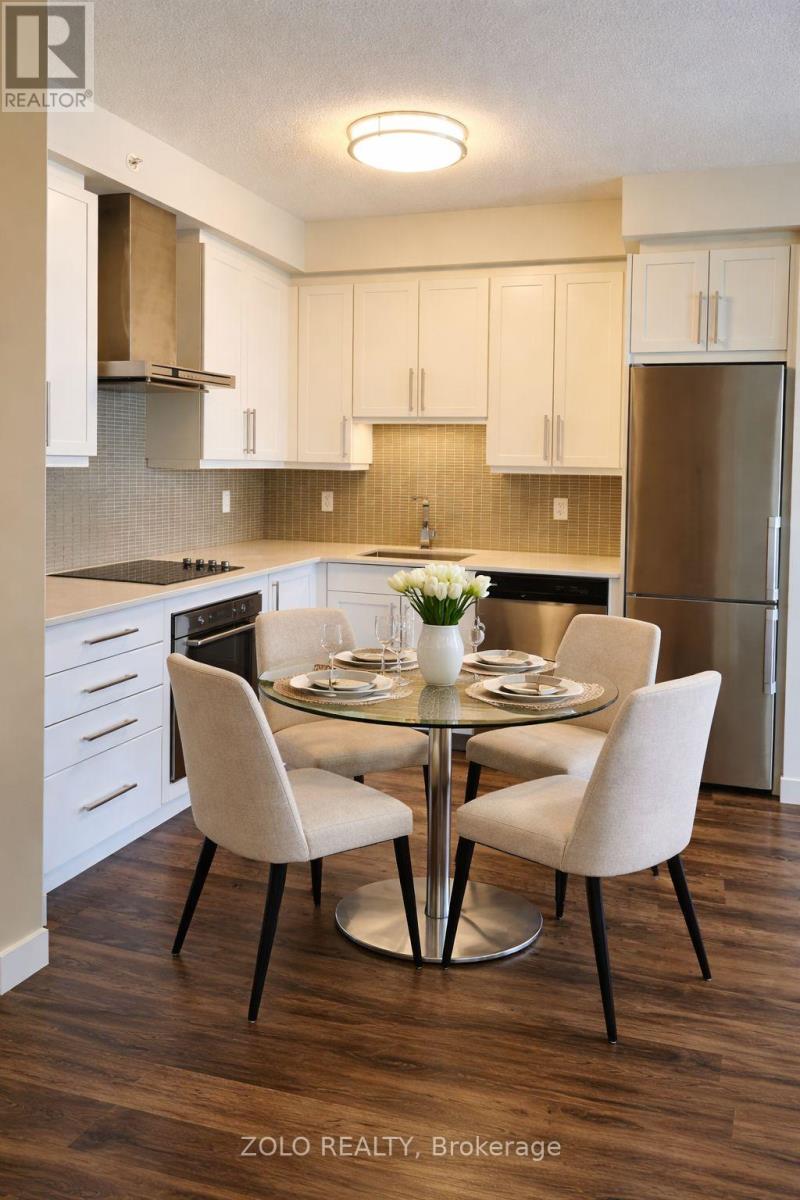 1707 - 2081 Fairview Street, Burlington, Ontario  L7R 0E4 - Photo 4 - W12752914