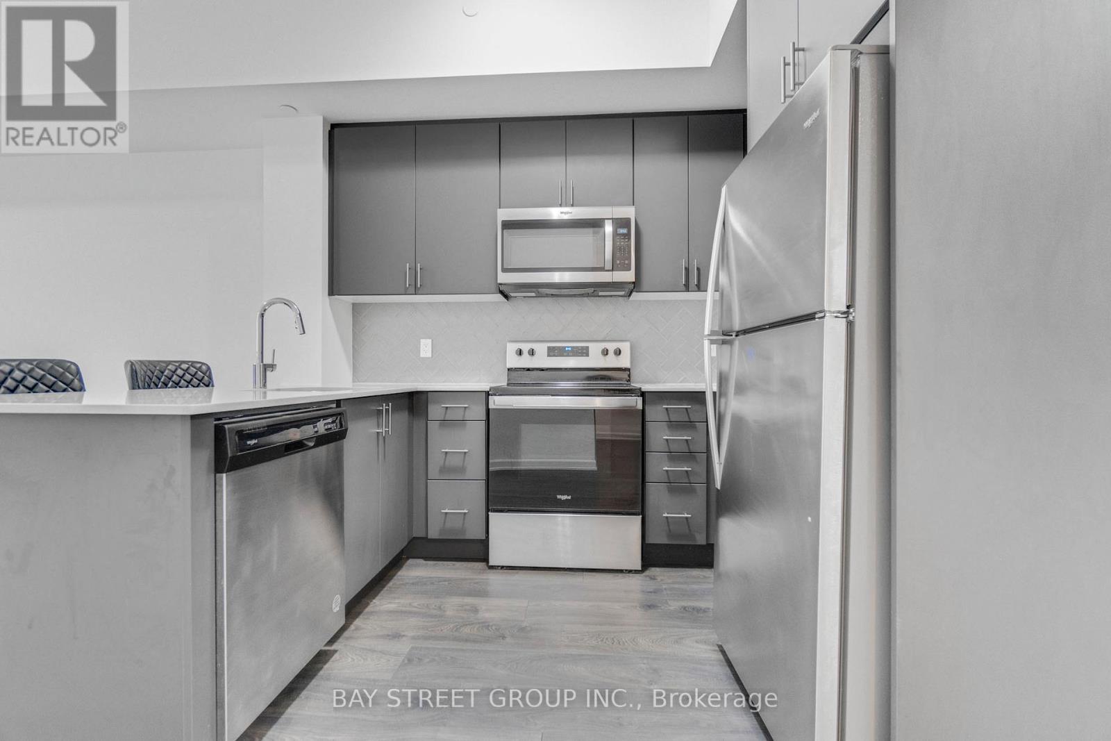 204 - 3200 William Coltson Avenue, Oakville, Ontario  L6H 7W6 - Photo 23 - W12752940