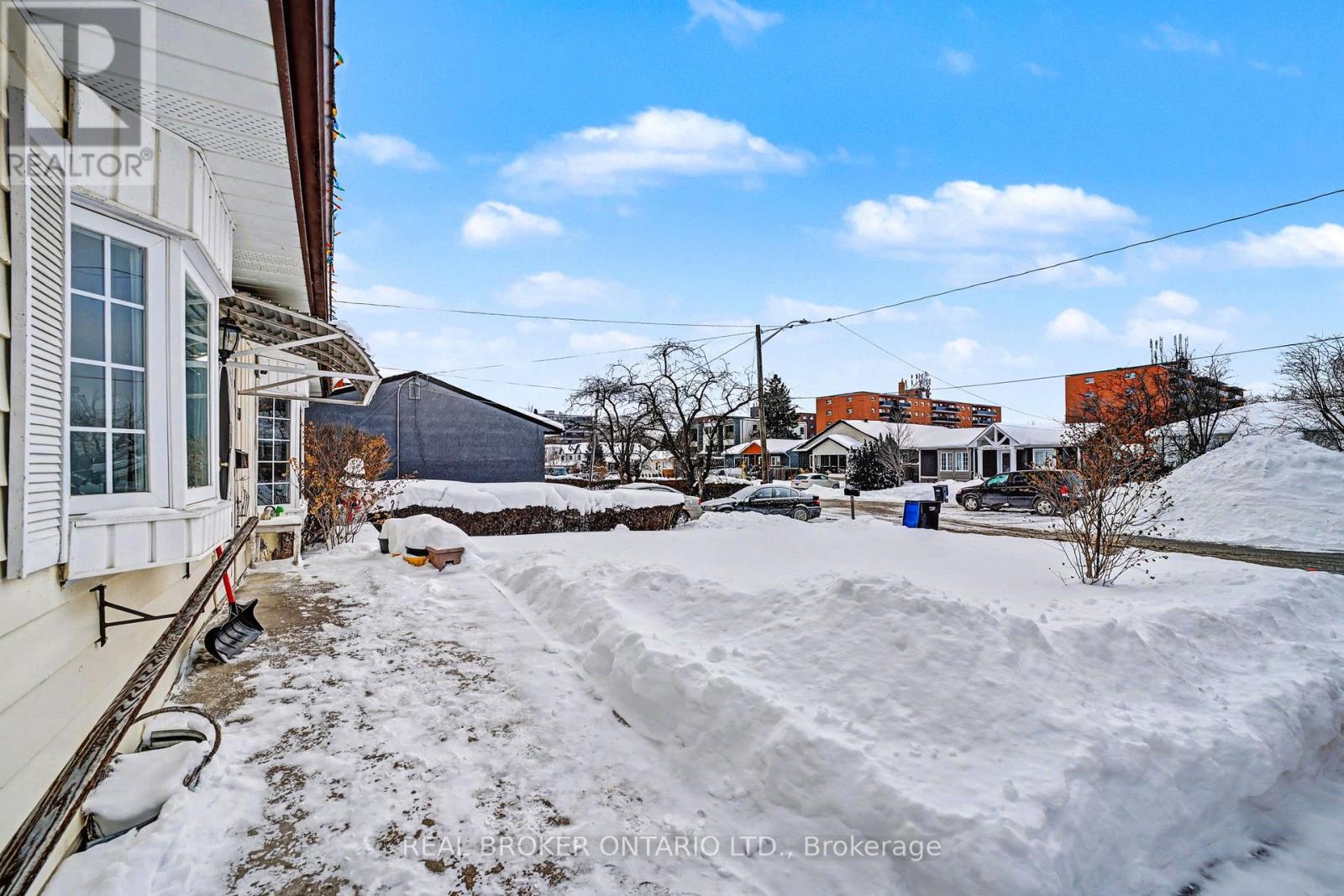 1069 Roosevelt Road, Mississauga, Ontario  L5G 3Y6 - Photo 27 - W12752986