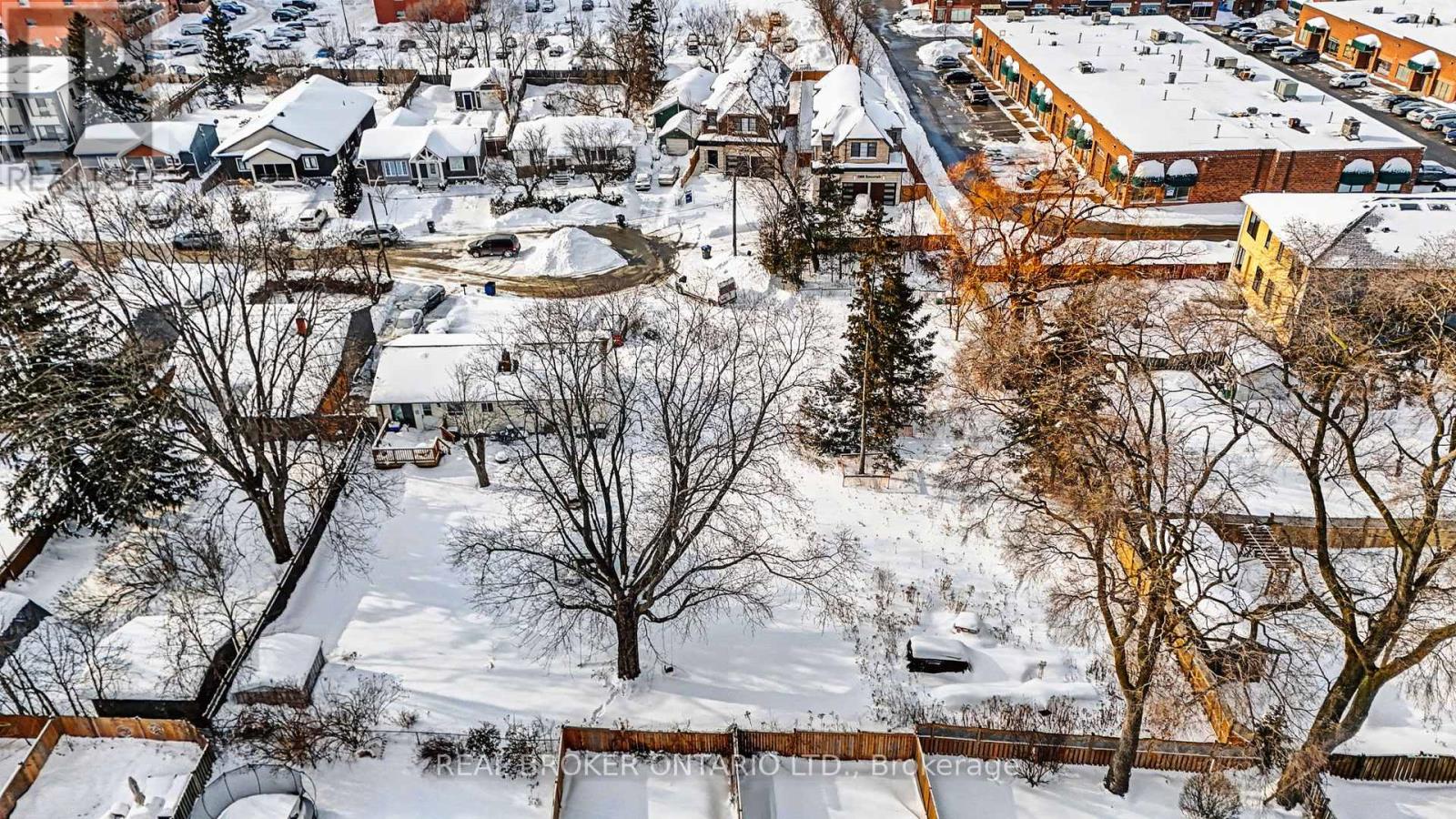 1069 Roosevelt Road, Mississauga, Ontario  L5G 3Y6 - Photo 33 - W12752986