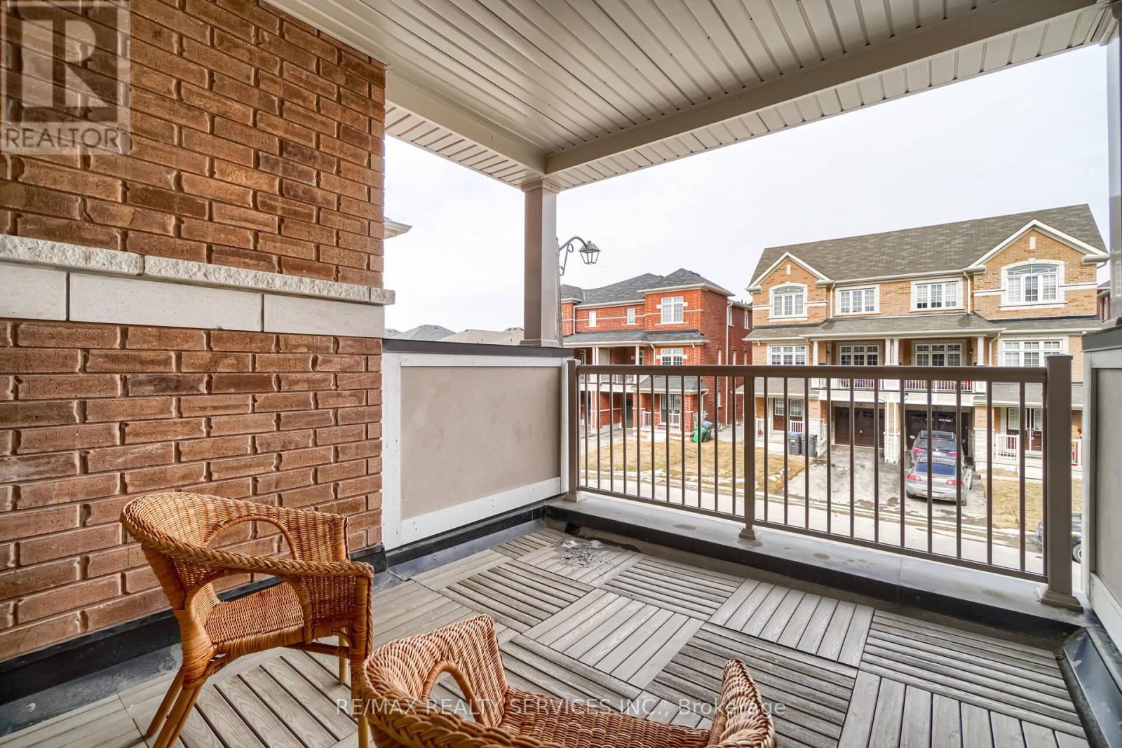 17 Lowes Hill Circle, Caledon, Ontario  L7C 4H5 - Photo 13 - W12752996