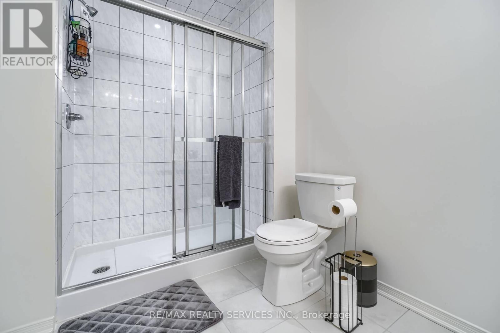 17 Lowes Hill Circle, Caledon, Ontario  L7C 4H5 - Photo 18 - W12752996