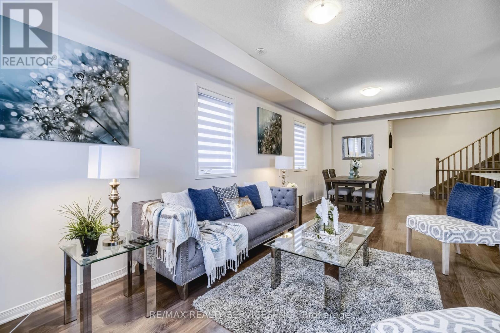 17 Lowes Hill Circle, Caledon, Ontario  L7C 4H5 - Photo 8 - W12752996