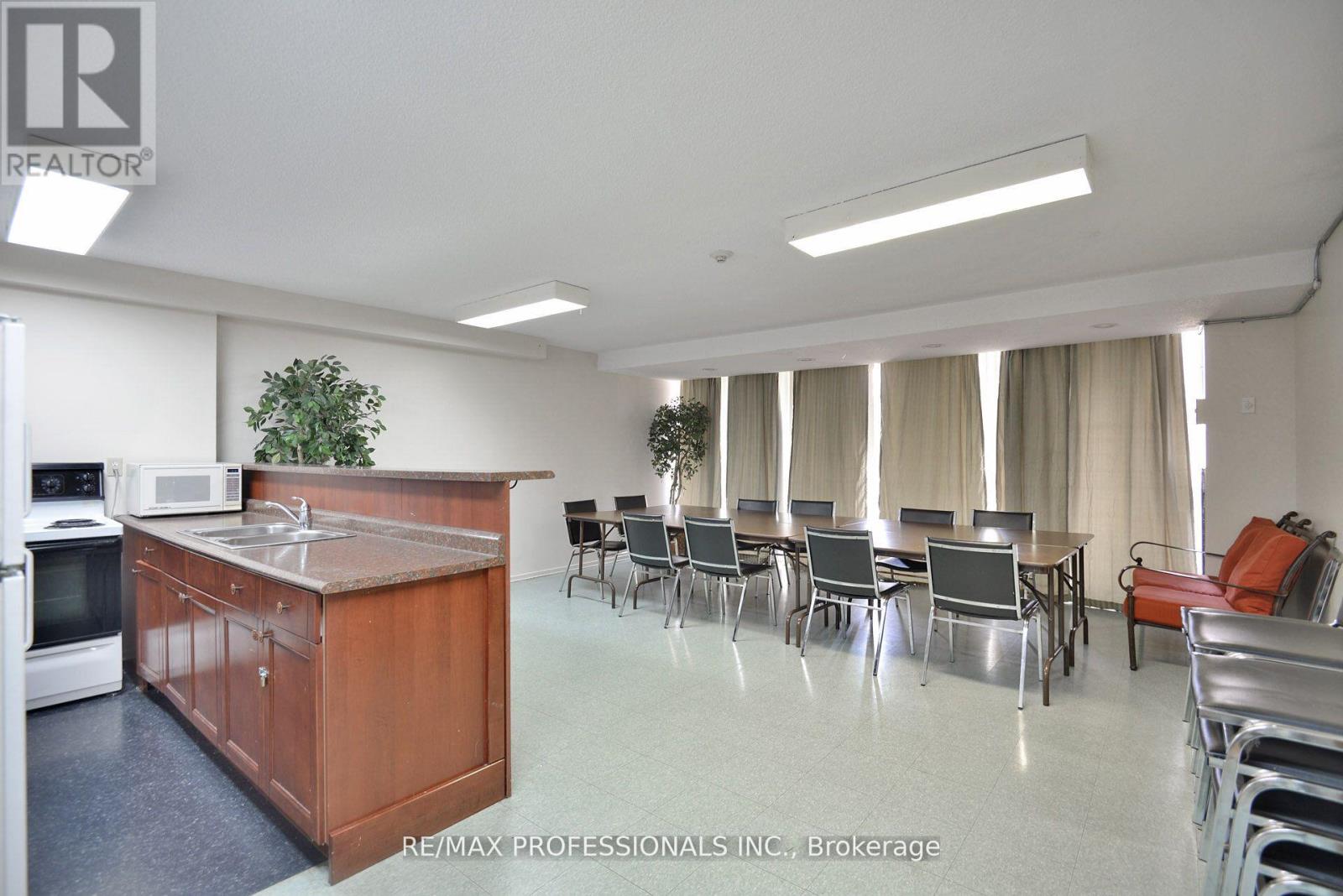 1109 - 4 Kings Cross Road, Brampton, Ontario  L6T 3X8 - Photo 28 - W12752998