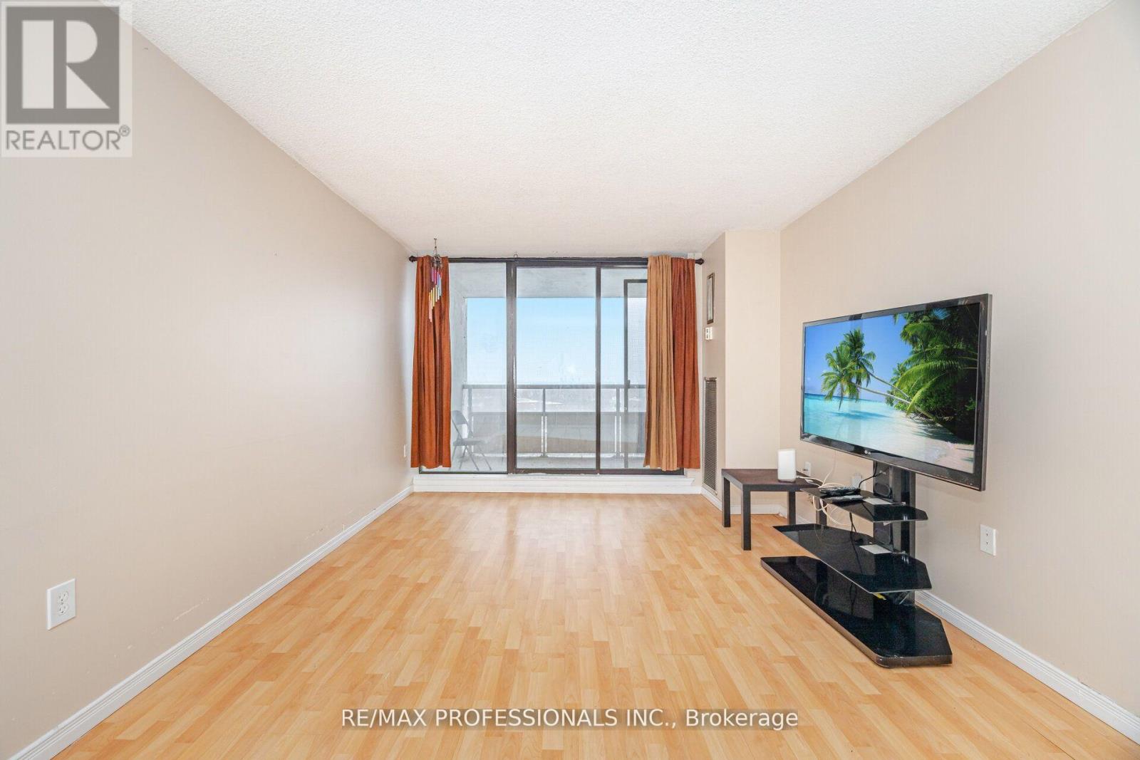 1109 - 4 Kings Cross Road, Brampton, Ontario  L6T 3X8 - Photo 9 - W12752998