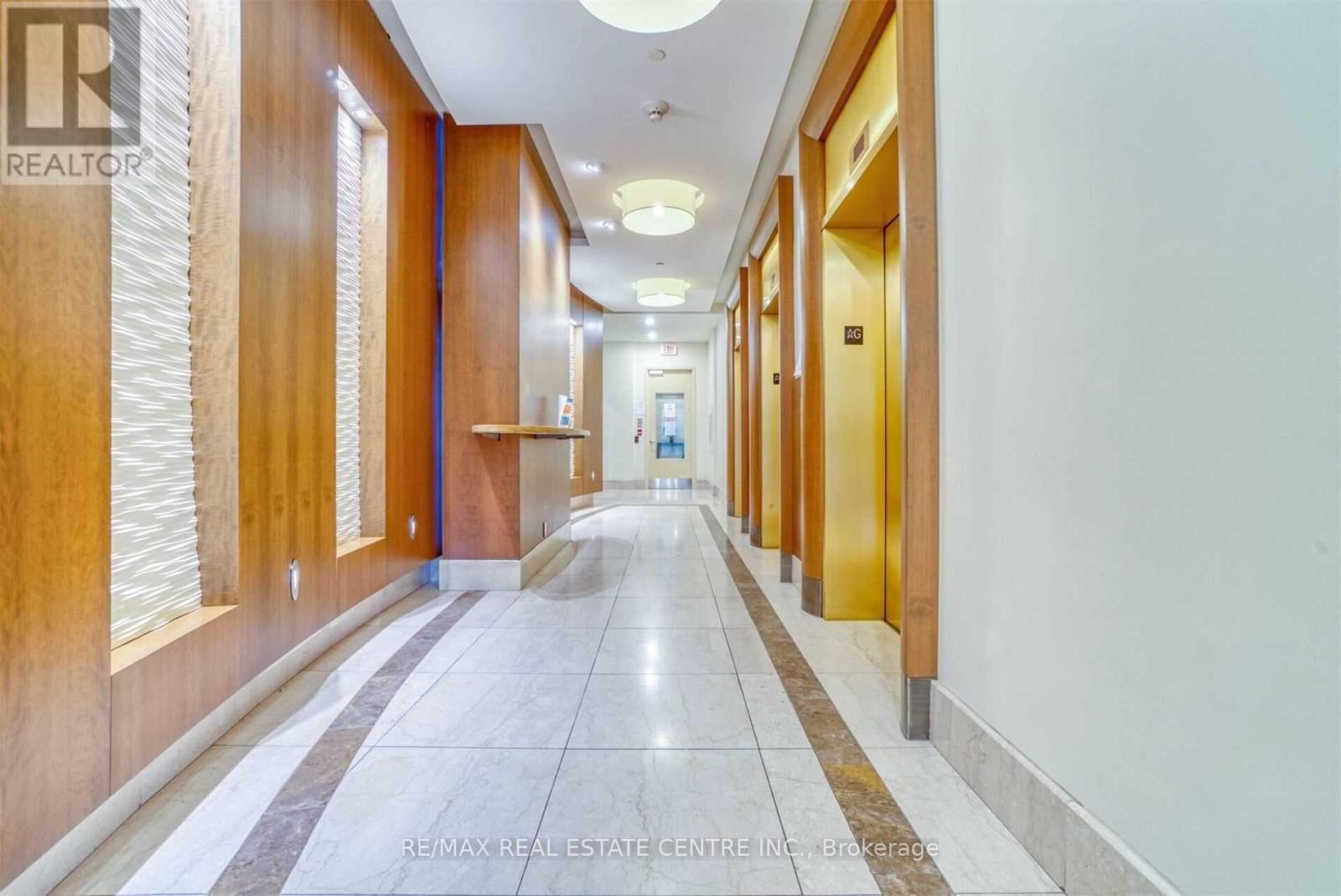 1203 - 100 John Street, Brampton, Ontario  L6W 0A8 - Photo 5 - W12753038