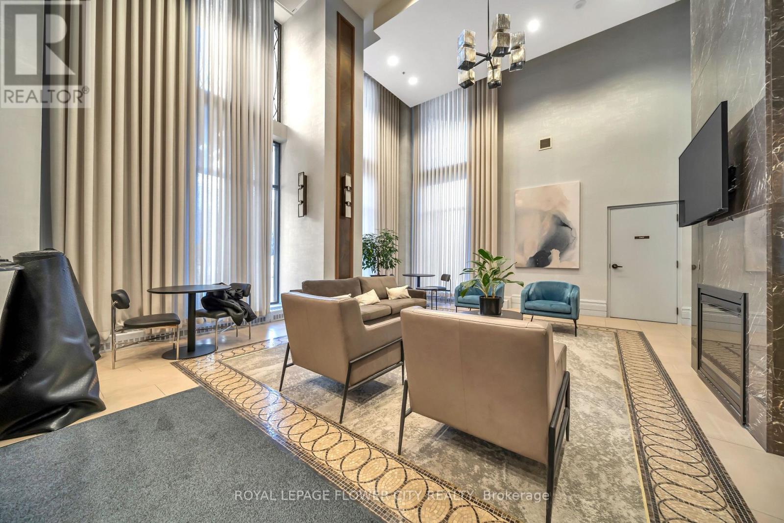 909 - 385 Prince Of Wales Dr Drive W, Mississauga, Ontario  L5B 0C6 - Photo 7 - W12753094