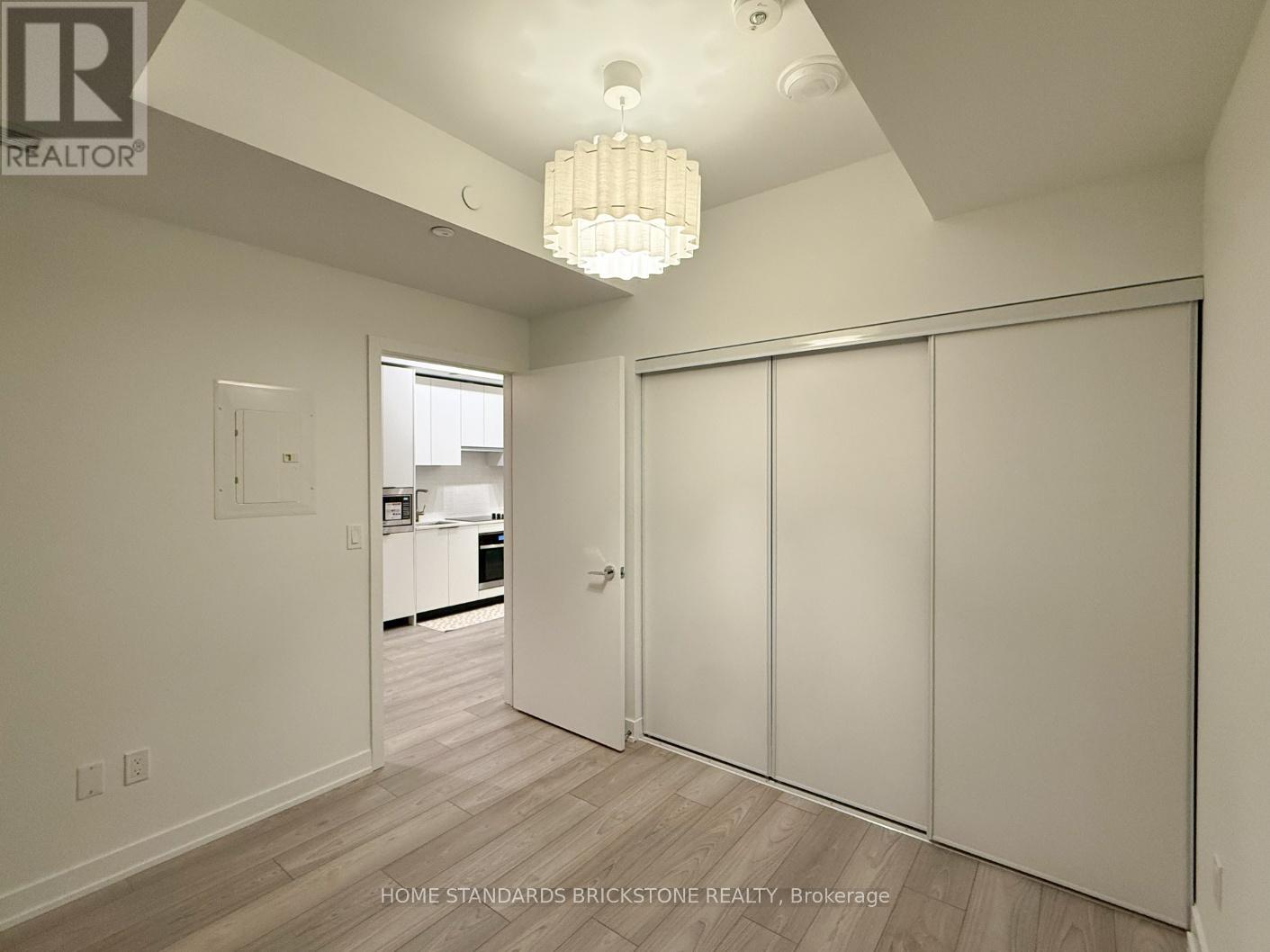 707 - 1007 The Queensway, Toronto, Ontario  M8Z 0H4 - Photo 7 - W12753102