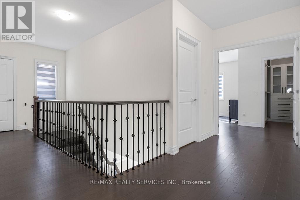 1252 Queens Plate Road, Oakville, Ontario  L6M 5M2 - Photo 20 - W12753134