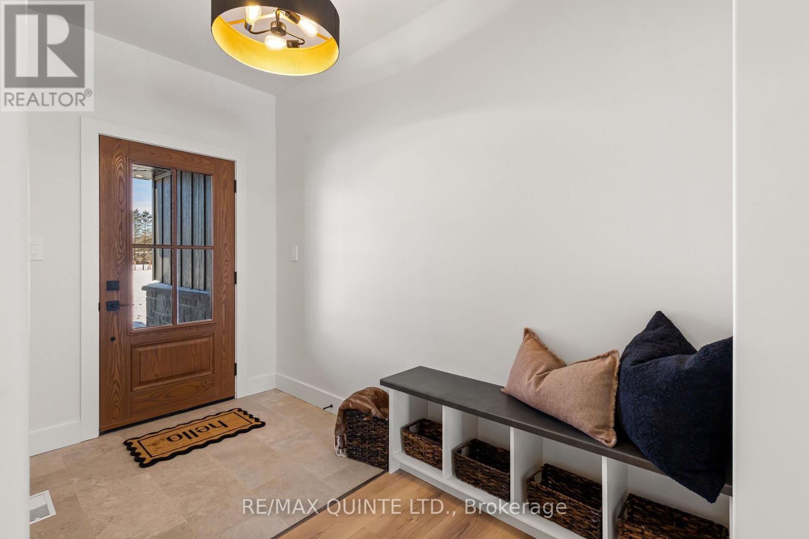 8 Deerview Drive, Quinte West, Ontario  K8V 0L8 - Photo 10 - X12753292