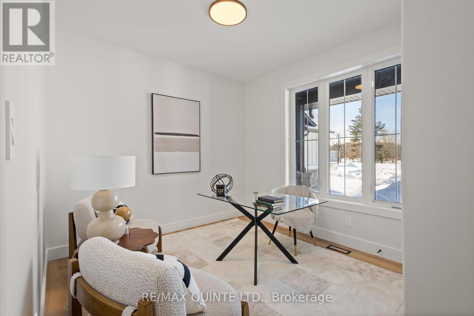 8 Deerview Drive, Quinte West, Ontario  K8V 0L8 - Photo 11 - X12753292