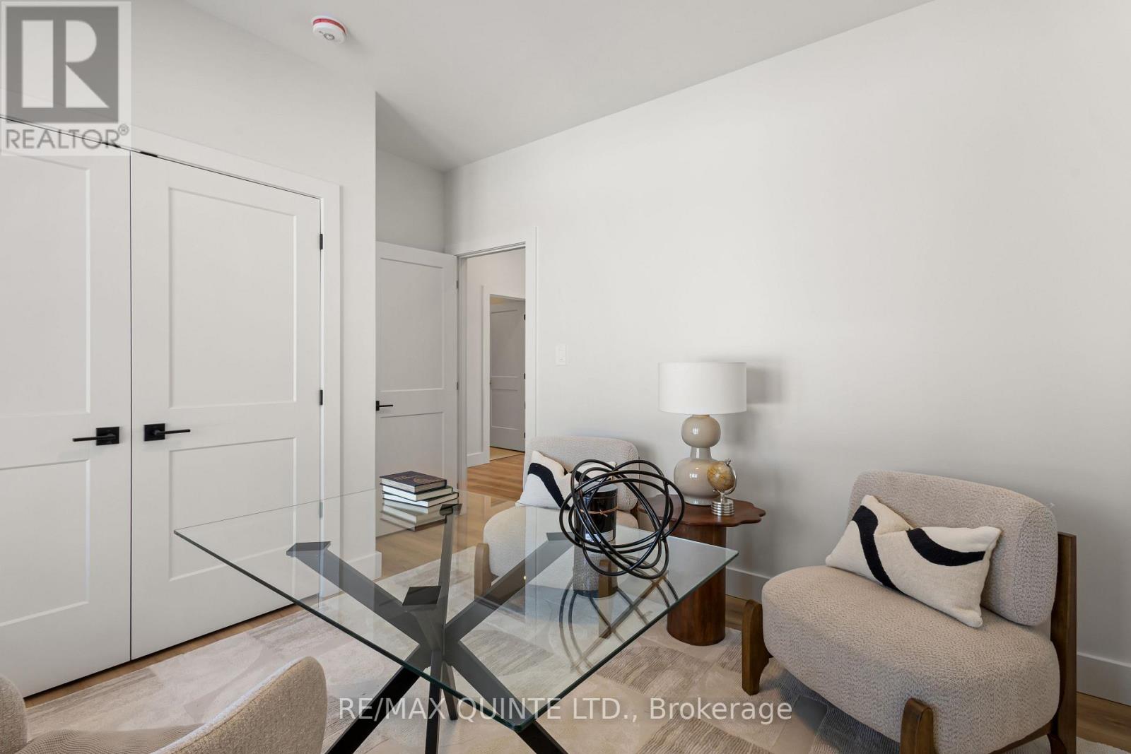 8 Deerview Drive, Quinte West, Ontario  K8V 0L8 - Photo 12 - X12753292