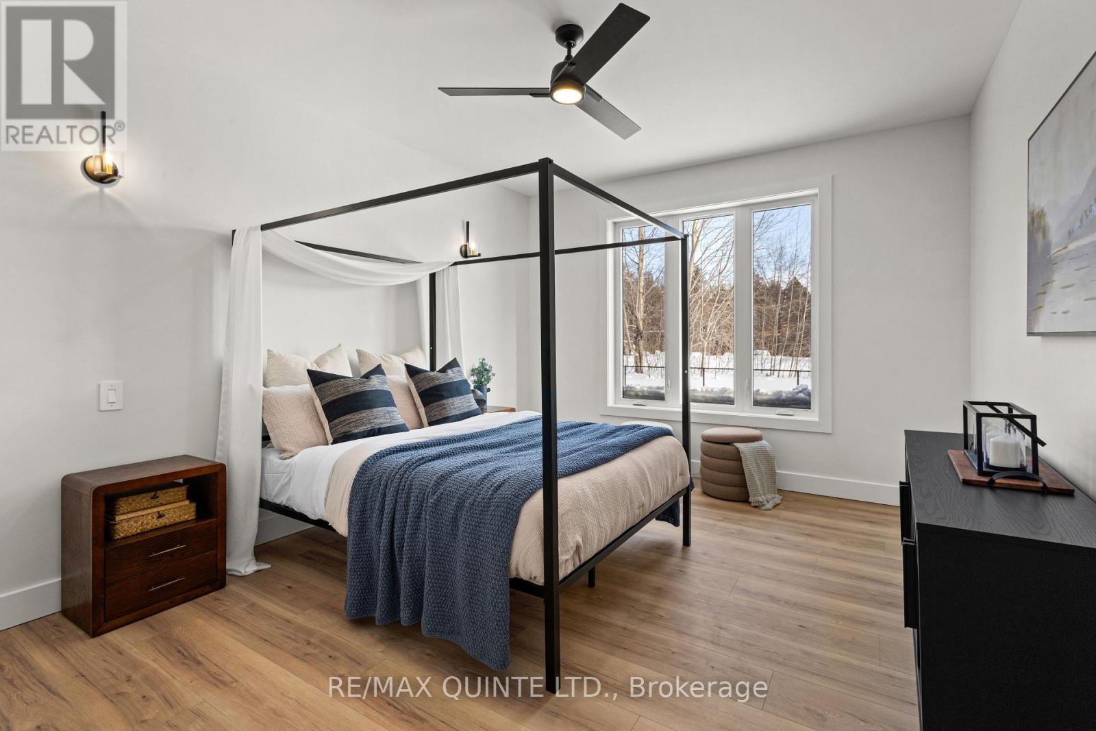 8 Deerview Drive, Quinte West, Ontario  K8V 0L8 - Photo 34 - X12753292