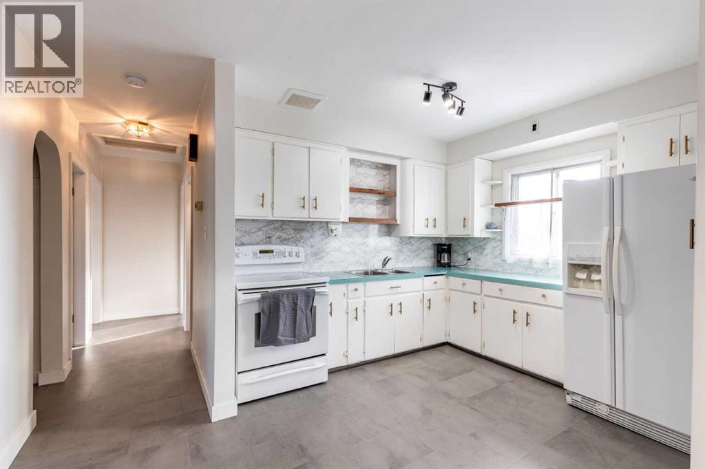 443 11 Street Sw, Medicine Hat, Alberta  T1A 4S8 - Photo 12 - A2278216