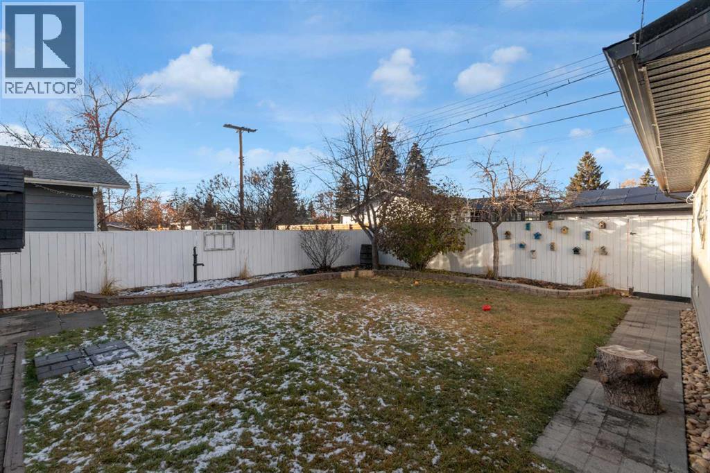 724 Mapleton Drive Se, Calgary, Alberta  T2J 1S2 - Photo 27 - A2271340