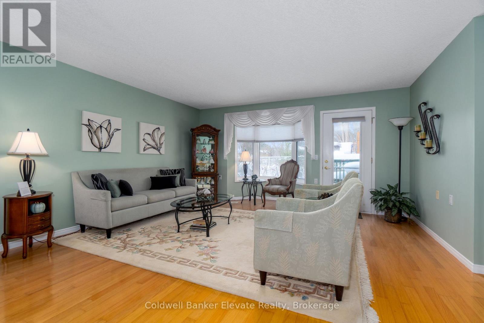 36 - 2705 Kingsway Drive, Kitchener, Ontario  N2C 2T2 - Photo 10 - X12752950