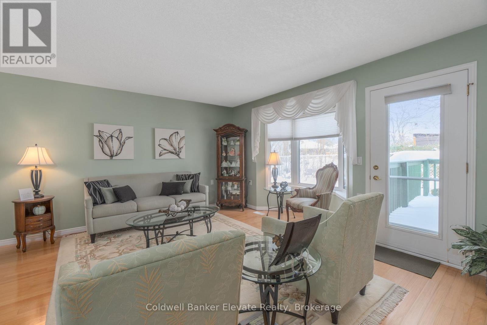 36 - 2705 Kingsway Drive, Kitchener, Ontario  N2C 2T2 - Photo 11 - X12752950