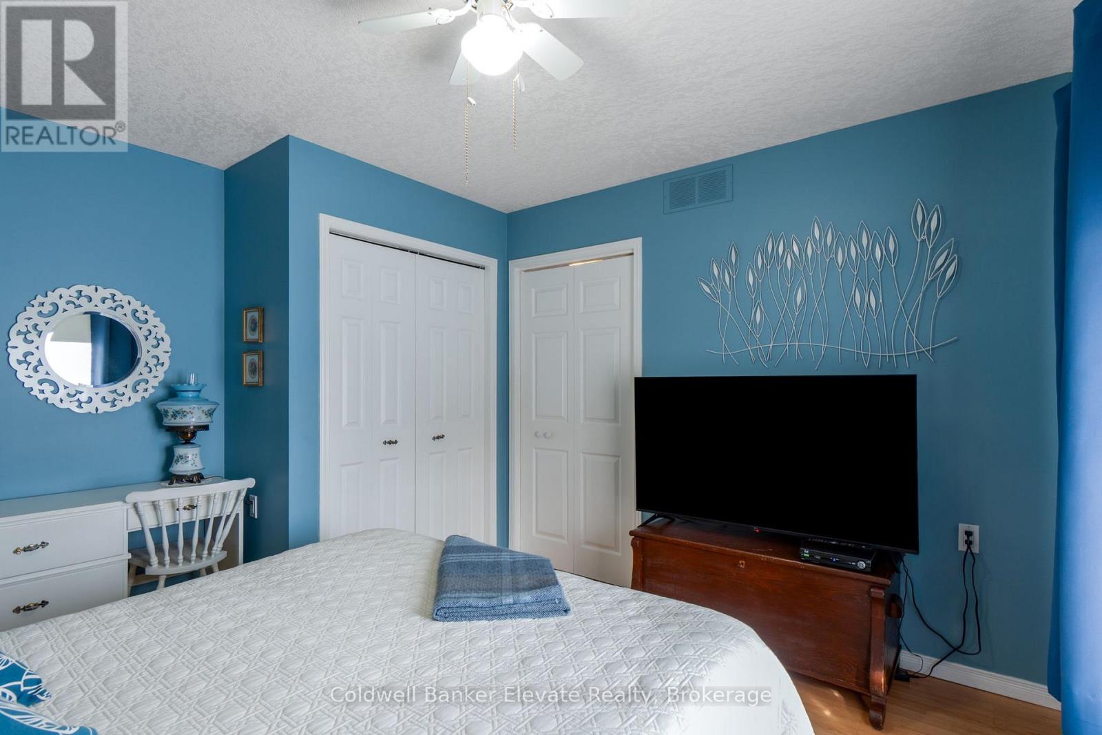 36 - 2705 Kingsway Drive, Kitchener, Ontario  N2C 2T2 - Photo 23 - X12752950