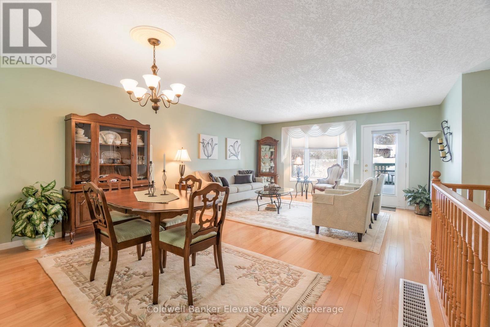 36 - 2705 Kingsway Drive, Kitchener, Ontario  N2C 2T2 - Photo 8 - X12752950