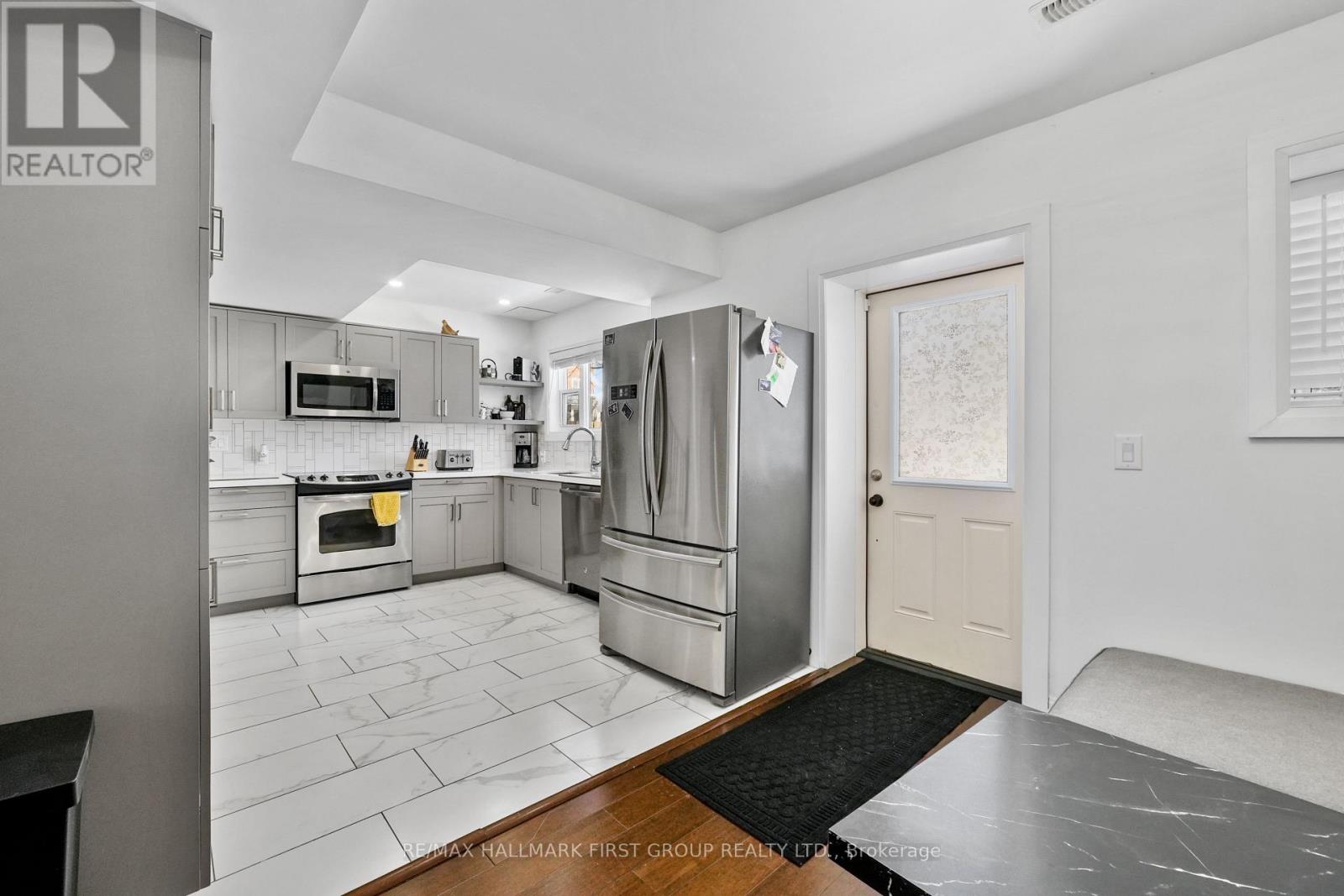 254 St Andrews Lane, Cobourg, Ontario  K9A 3G6 - Photo 15 - X12753028