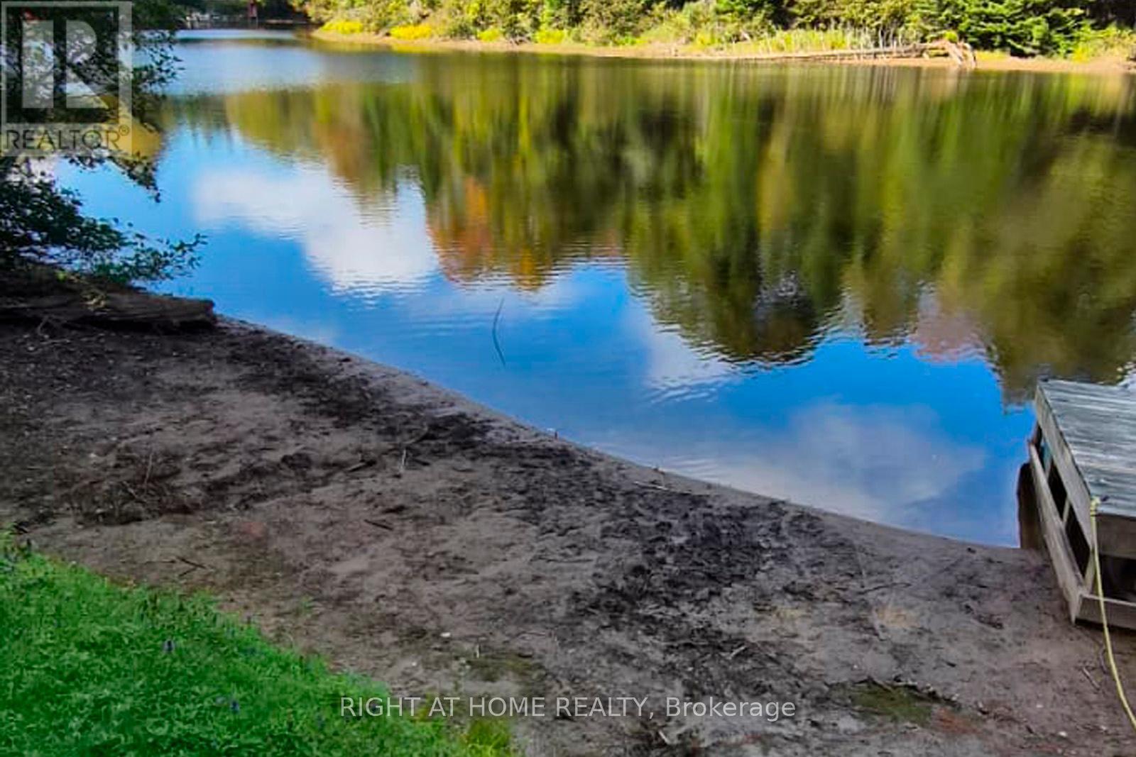 524 Balsam Chutes Road, Huntsville, Ontario  P0B 1L0 - Photo 38 - X12753044