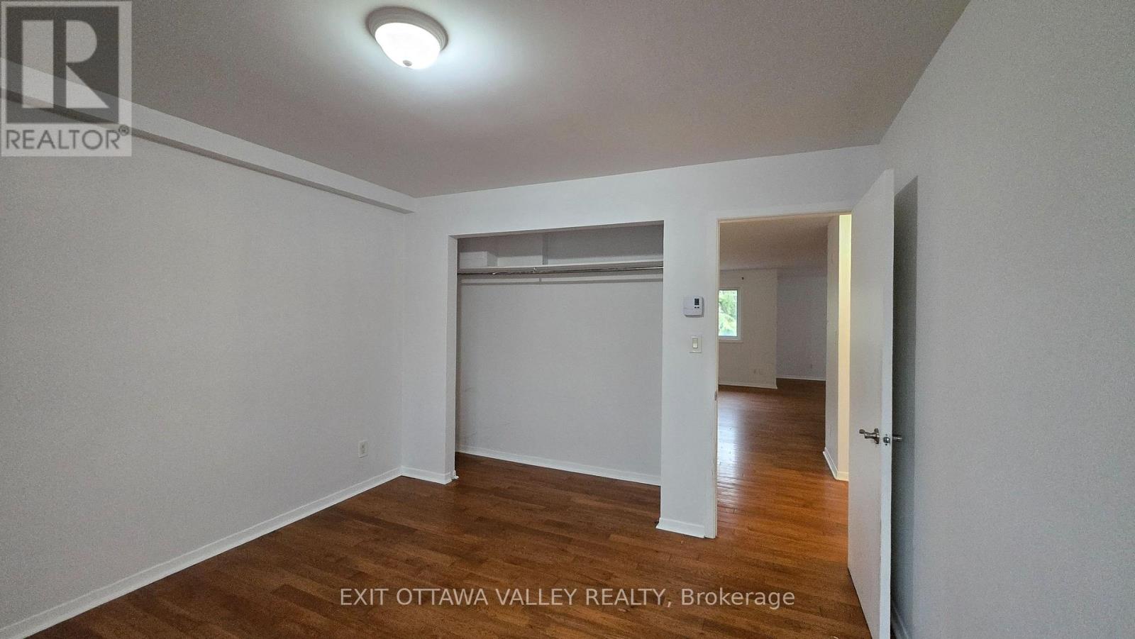 3 - 10 Charles Street, Arnprior, Ontario  K7S 1A7 - Photo 20 - X12753354