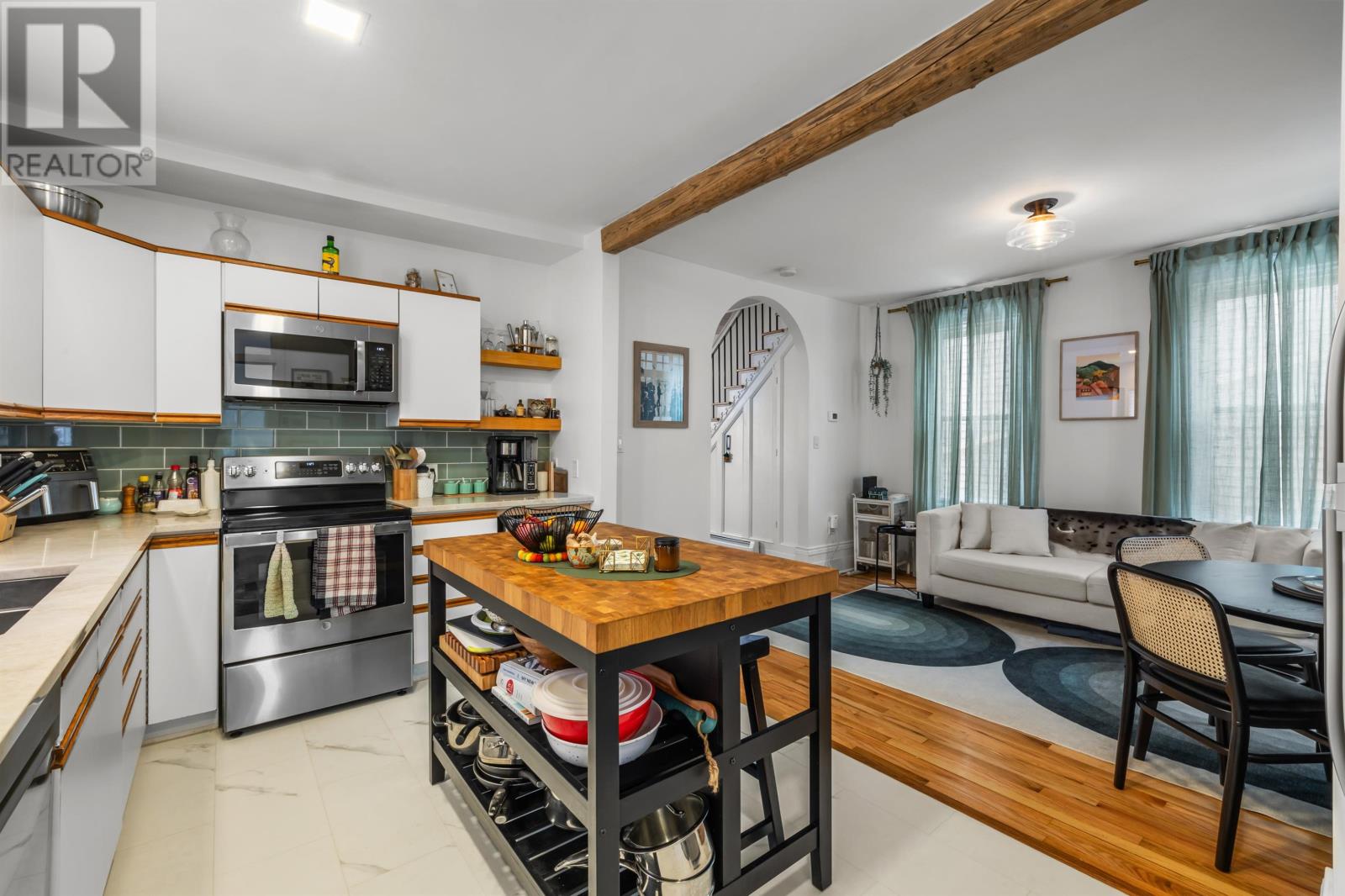 67 Hillsborough Street, Charlottetown, Prince Edward Island C1A 4W3 - Photo 9 - 202602002