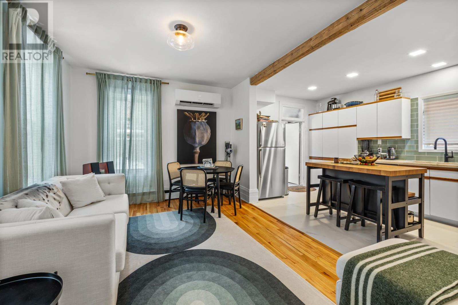 67 Hillsborough Street, Charlottetown, Prince Edward Island C1A 4W3 - Photo 5 - 202602002