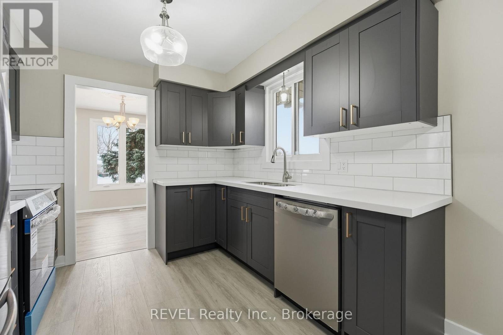 8230 Westwood Street, Niagara Falls, Ontario  L2H 1Y4 - Photo 11 - X12753334