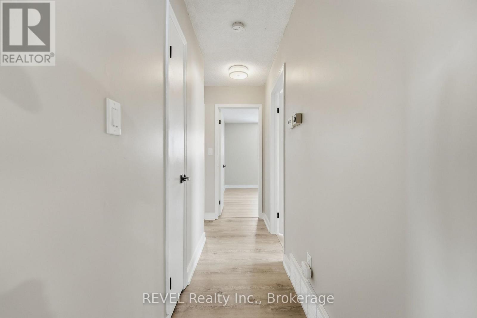 8230 Westwood Street, Niagara Falls, Ontario  L2H 1Y4 - Photo 14 - X12753334