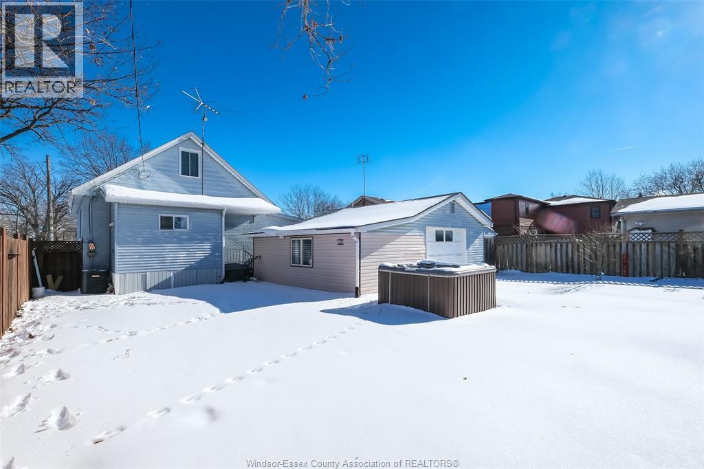 1603 Albert Road, Windsor, Ontario  N8Y 3R4 - Photo 9 - 26002465