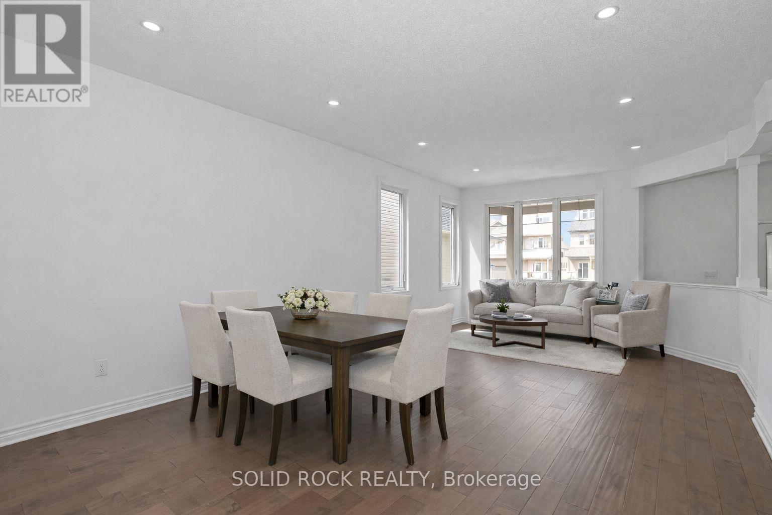 149 Minikan Street, Ottawa, Ontario  K1X 0E5 - Photo 8 - X12381381