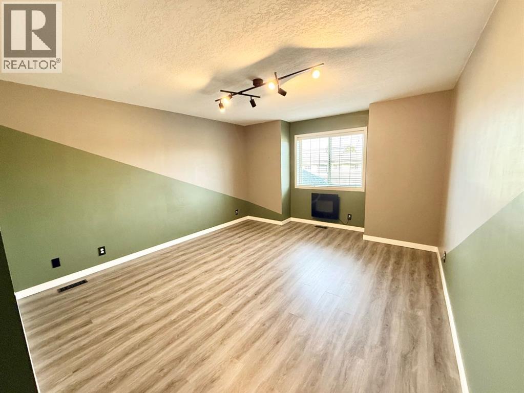 106 Reimer Drive, Hinton, Alberta  T7V 1K1 - Photo 15 - A2279777