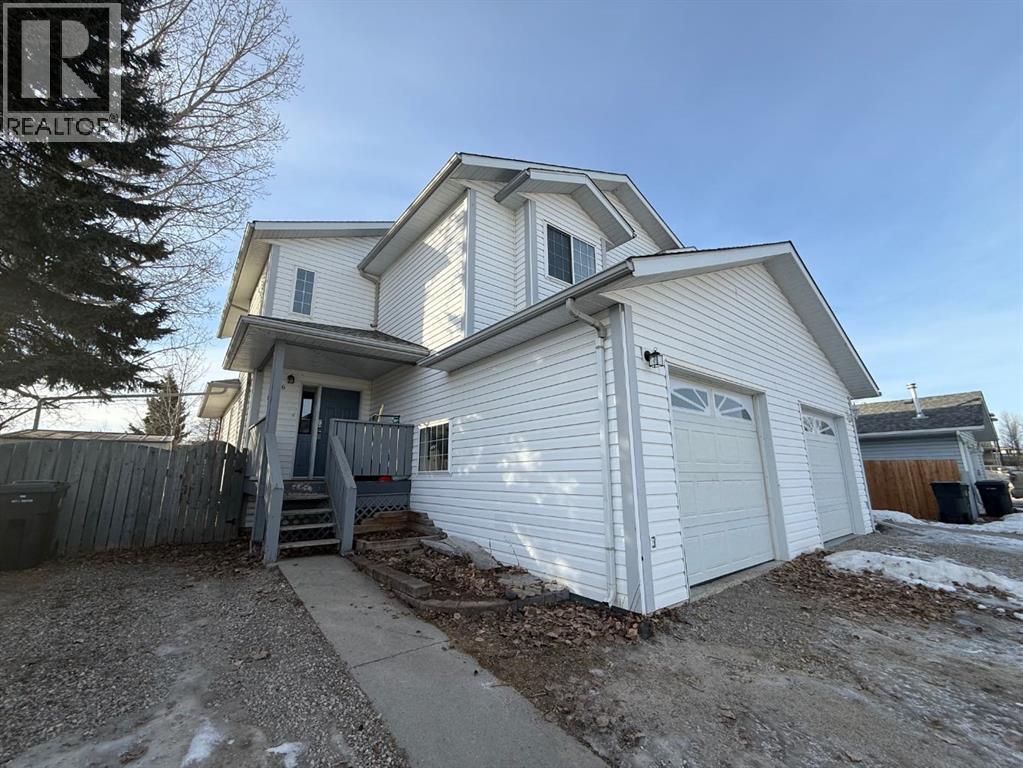 106 Reimer Drive, Hinton, Alberta  T7V 1K1 - Photo 27 - A2279777
