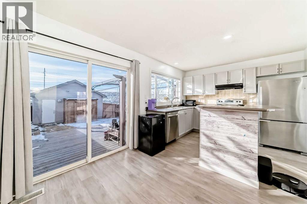 294 Elgin View Se, Calgary, Alberta  T2Z 4N6 - Photo 11 - A2282822