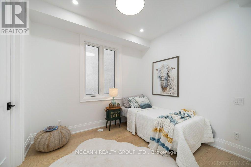 72 Woburn Avenue, Toronto, Ontario  M5M 1K6 - Photo 21 - C12753218